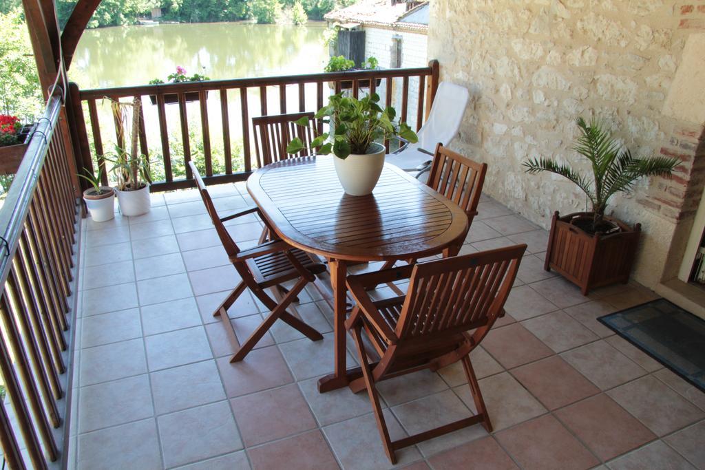 Chambres D'Hotes Moulin De Rigoulieres Saint-Sylvestre-sur-Lot Екстериор снимка
