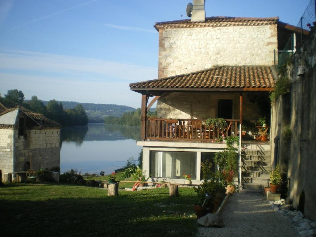 Chambres D'Hotes Moulin De Rigoulieres Saint-Sylvestre-sur-Lot Екстериор снимка
